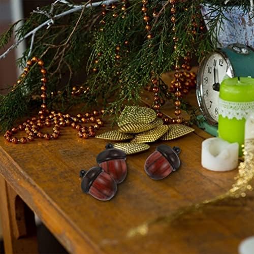 Cabilock 2pcs Божиќна желади и бор конус шарм Дрвени декоративни ореви шарм приврзок мушка за ѓердани за накит DIY, правејќи наоди
