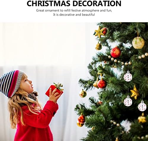Сомис ги предводеше божиќните украси на топката осветлете ја сферата на новогодишната елка светлосна празнична празничка виси сферични