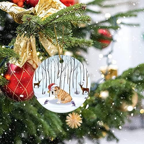Тркалезен керамички Божиќ виси украс куче со Божиќна капа и елени Декоративен Божиќ виси украс Персонализиран бел порцелан украс за Божиќ Денот