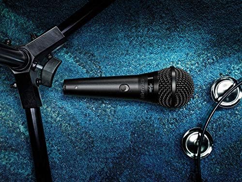 Комплет за изведба на сцената со PGA58 кардиоиден динамичен вокален рачен микрофон, XLR кабел и микрофон - совршен за сцената или студиото