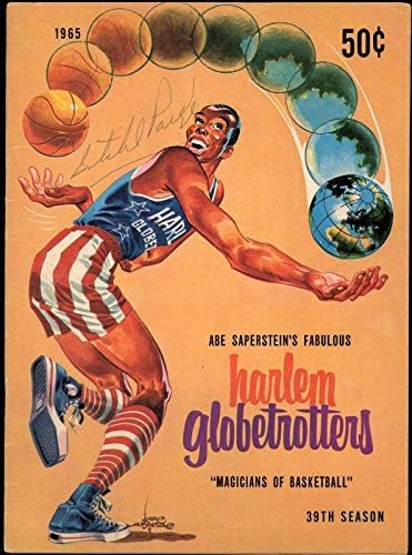 1965 година Харлем Глобтротерс 39 -та сезонска програма потпишана од Satchel Paige PSA LOA - НБА програми