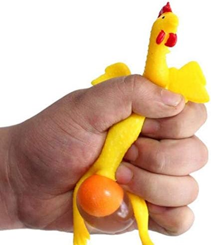 Yoyostore мини 9 см пилешко и играчки за играчки од јајце, лежејќи јајце