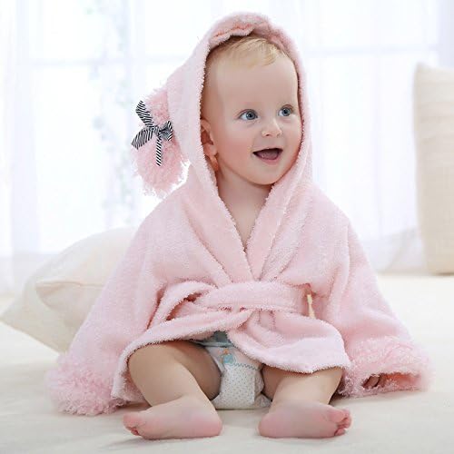 Szcq Бебе девојче бањарки миење на розово кучиња со роба облечена во облека за бања облечена пешкир тери памук ултра апсорпција