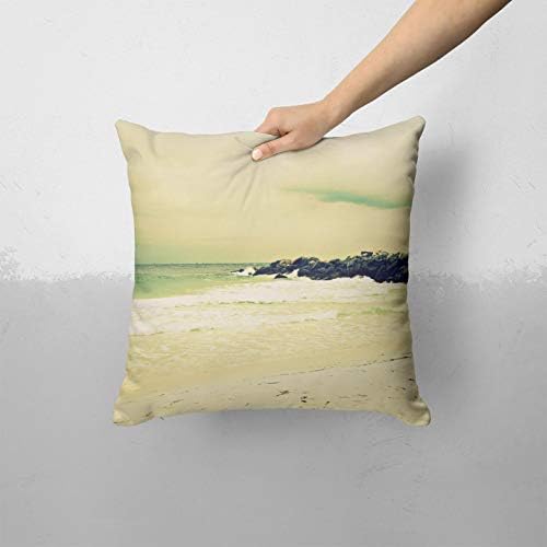Iirov гроздобер суптилна сцена со жолта плажа - Прилагодено украсен украс за дома или отворено фрлање перница за софа, кревет или перница од кауч