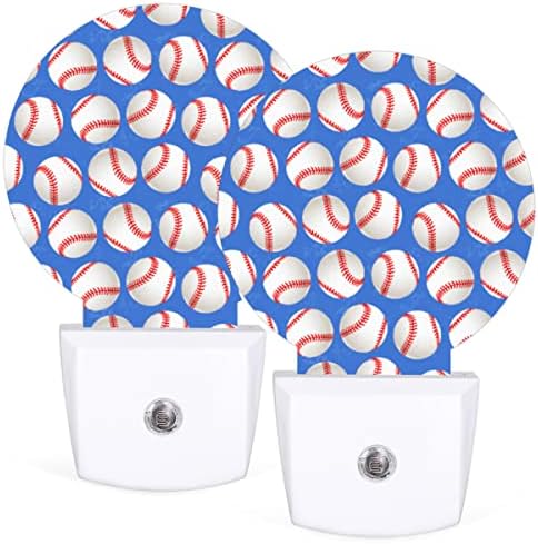 DXTKWL Бејзбол шема тркалезна ноќни светла 2 пакувања, спортски топка приклучок LED ноќни светла автоматски самрак до зори сензорски