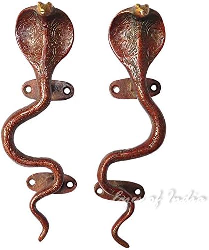 Очите на Индија - 9 пар месинг змија кобра врата влече рачки на кабинетот бронзен антички индиски боемски акцент бохо шик рачно изработен