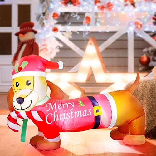 Декорација на кучиња од 5FT Weiner со Божиќен џемпер, LED светла, празничен двор надувување на цртичката како подарок