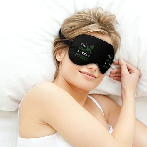 Оваа девојка ја сака својата мека маска за очите на пит -бик, ефективна засенчување за засенчување комфорна маска за спиење со еластична