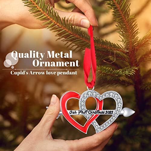 Нашите први Божиќни украси за Божиќ 2022 година Божиќна двојка се ожениле со свадбени подароци метал
