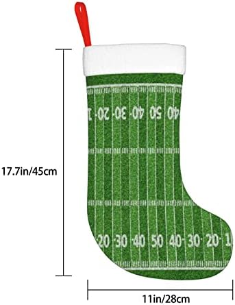 Божиќни чорапи на Аугенстер Американски фудбалски терени со двојно еднострано камин што виси чорапи