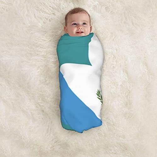 Loveубовта Гватемала знаме бебе ќебе кое прима ќебе за обвивка за покривање на новороденчиња за новороденчиња