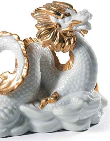 Lladró скулптурата на змејот. Златен сјај и бело. Порцелански змеј.