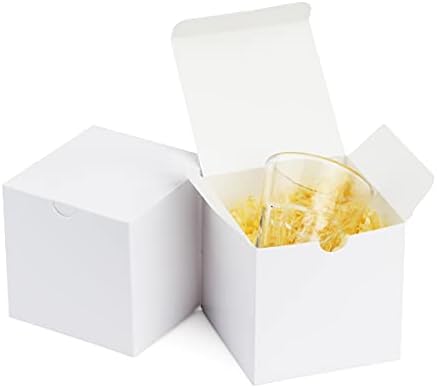 Bagdream 30PCS кутии за подароци 4x4x4 бели кутии за подароци за хартија со капаци, кутии за коцка, кутии за кекс, кутии за мали хартиени, кутии