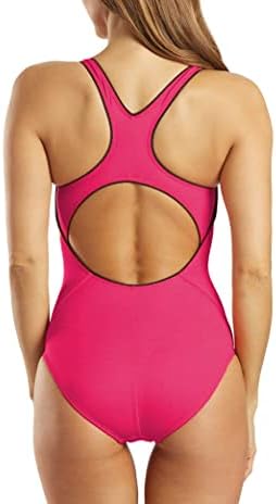 Nikeенски стандард на женски стандард со цврста моќност со едно парче костим за капење